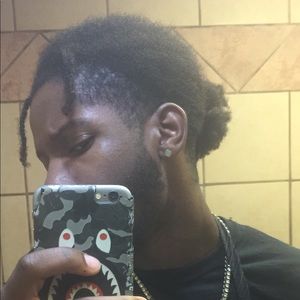 Meet your Posher, Zavien